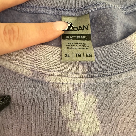 Enjoy Every Moment Graphic Sweatshirt - Picture 2 of 4